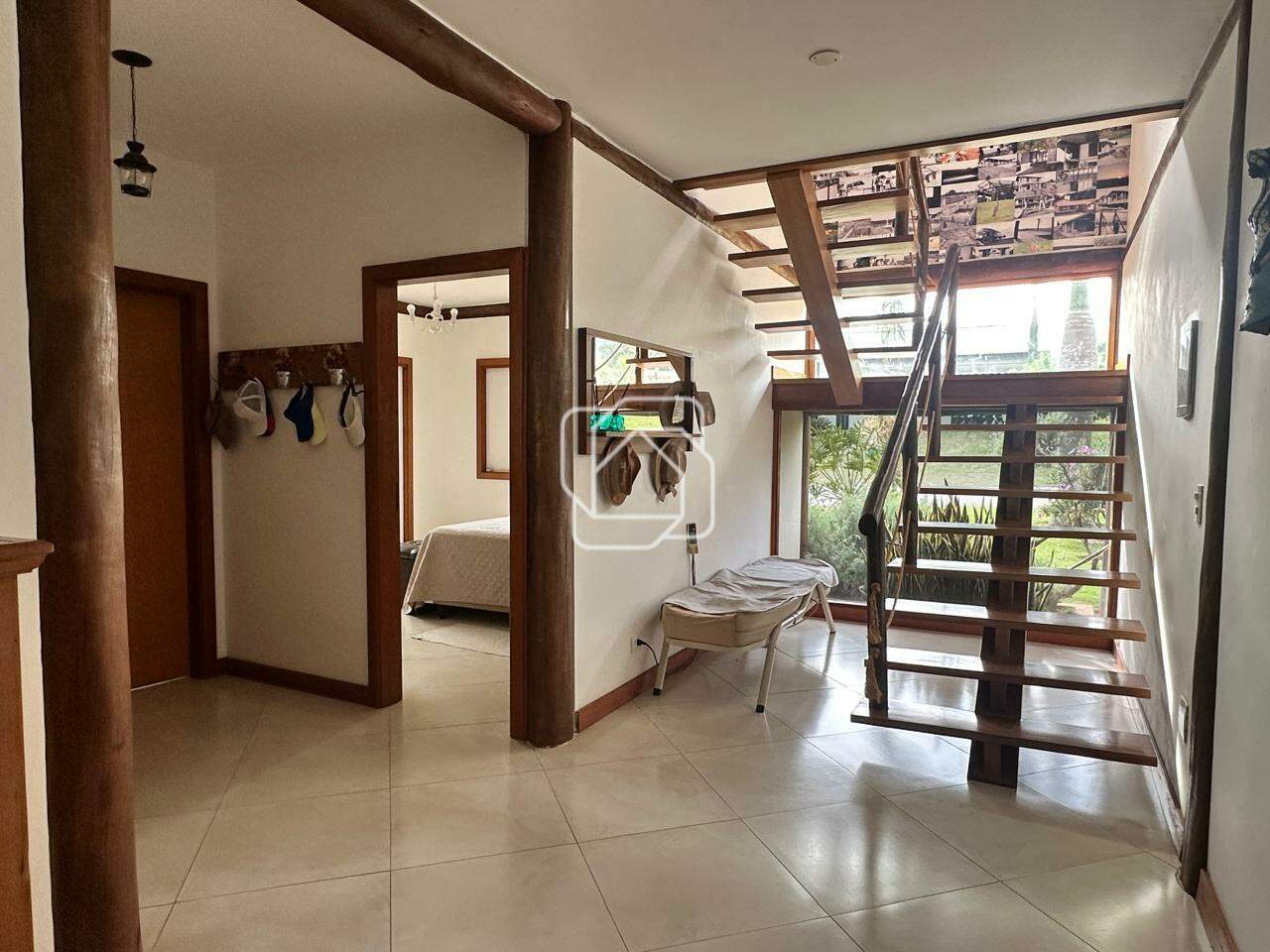 Casa de Condomínio à venda em Itu - SP - Condomínio Fazenda Kurumin: Escadas