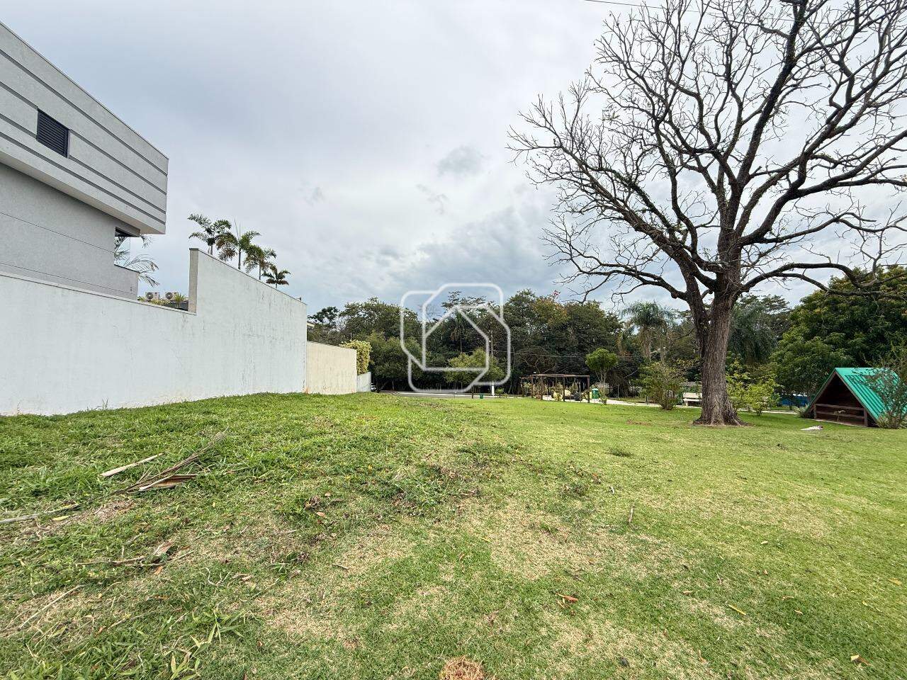 Terreno à venda em Indaiatuba - SP - Jardim dos Lagos: Visão geral do terreno