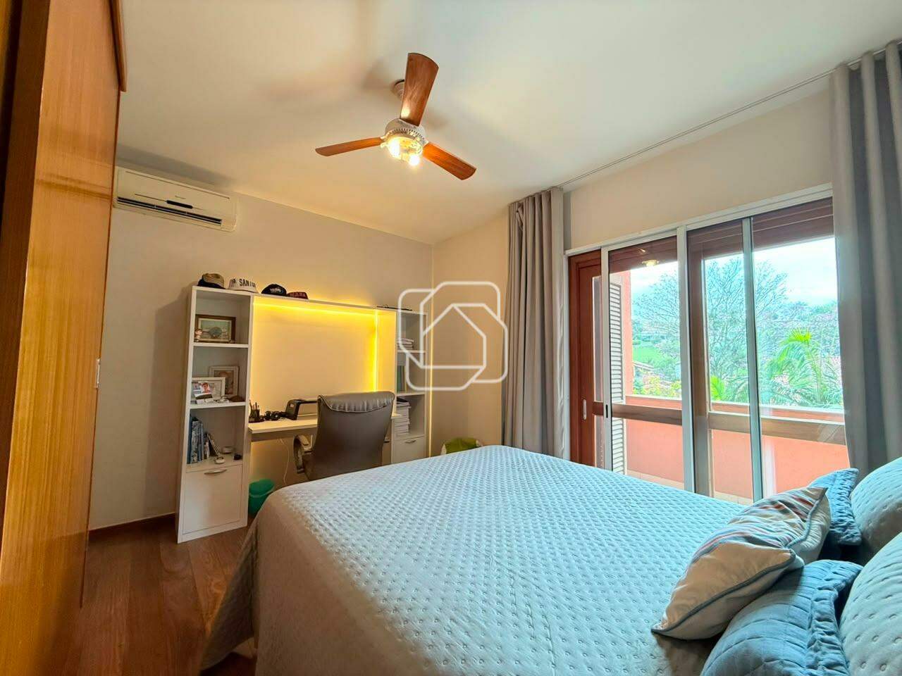 Casa de Condomínio à venda em Itu - SP - Condomínio Campos de Santo Antônio: Dormitório
