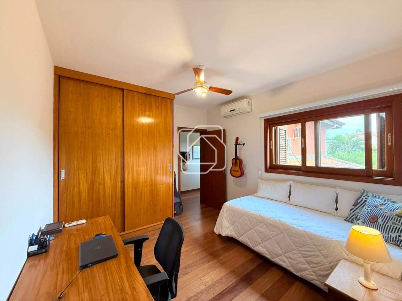 Casa de Condomínio à venda em Itu - SP - Condomínio Campos de Santo Antônio: Dormitório