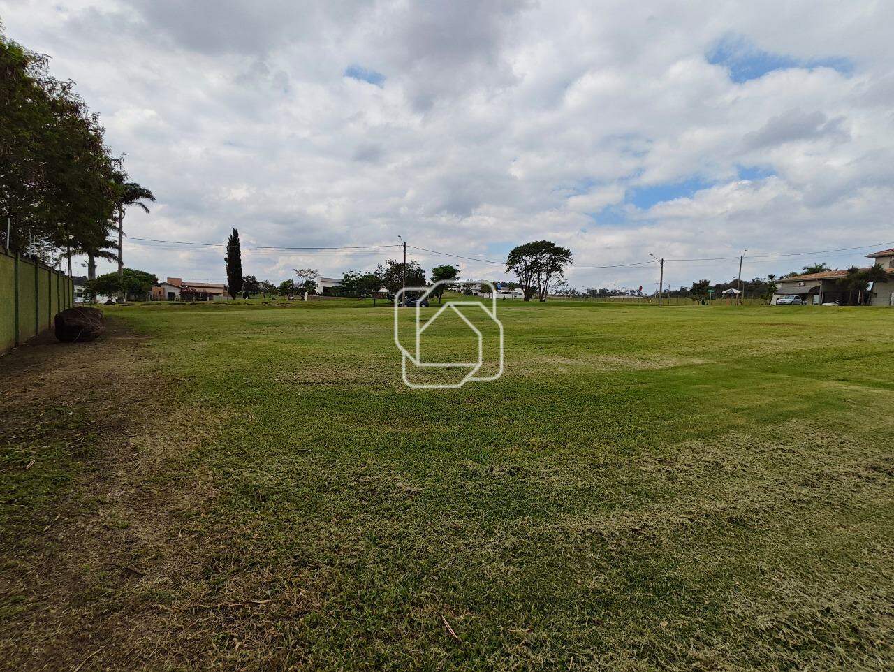 Terreno à venda em Indaiatuba - SP - Jardim Indaiatuba Golf: Visão geral do terreno