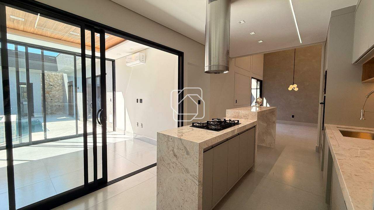 Casa de Condomínio à venda em Indaiatuba - SP - Residencial London Park: Cozinha