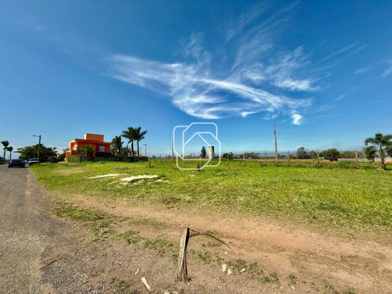 Terreno à venda em Salto - SP - Condomínio Fazenda Palmeiras Imperiais: Visão geral do terreno