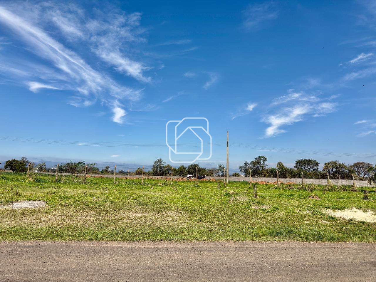 Terreno à venda em Salto - SP - Condomínio Fazenda Palmeiras Imperiais: Visão geral do terreno