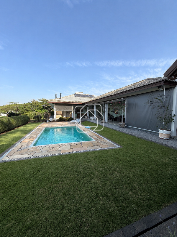 Casa de Condomínio à venda em Salto - SP - Haras Paineiras: Área da piscina