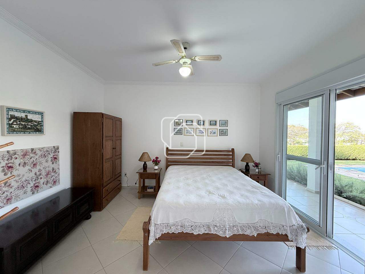 Casa de Condomínio à venda em Salto - SP - Haras Paineiras: Dormitório
