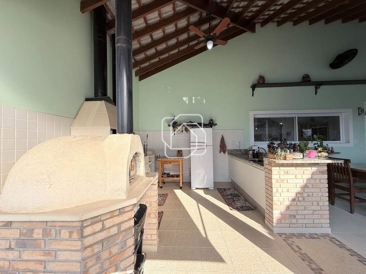 Casa de Condomínio à venda em Salto - SP - Haras Paineiras: Área gourmet