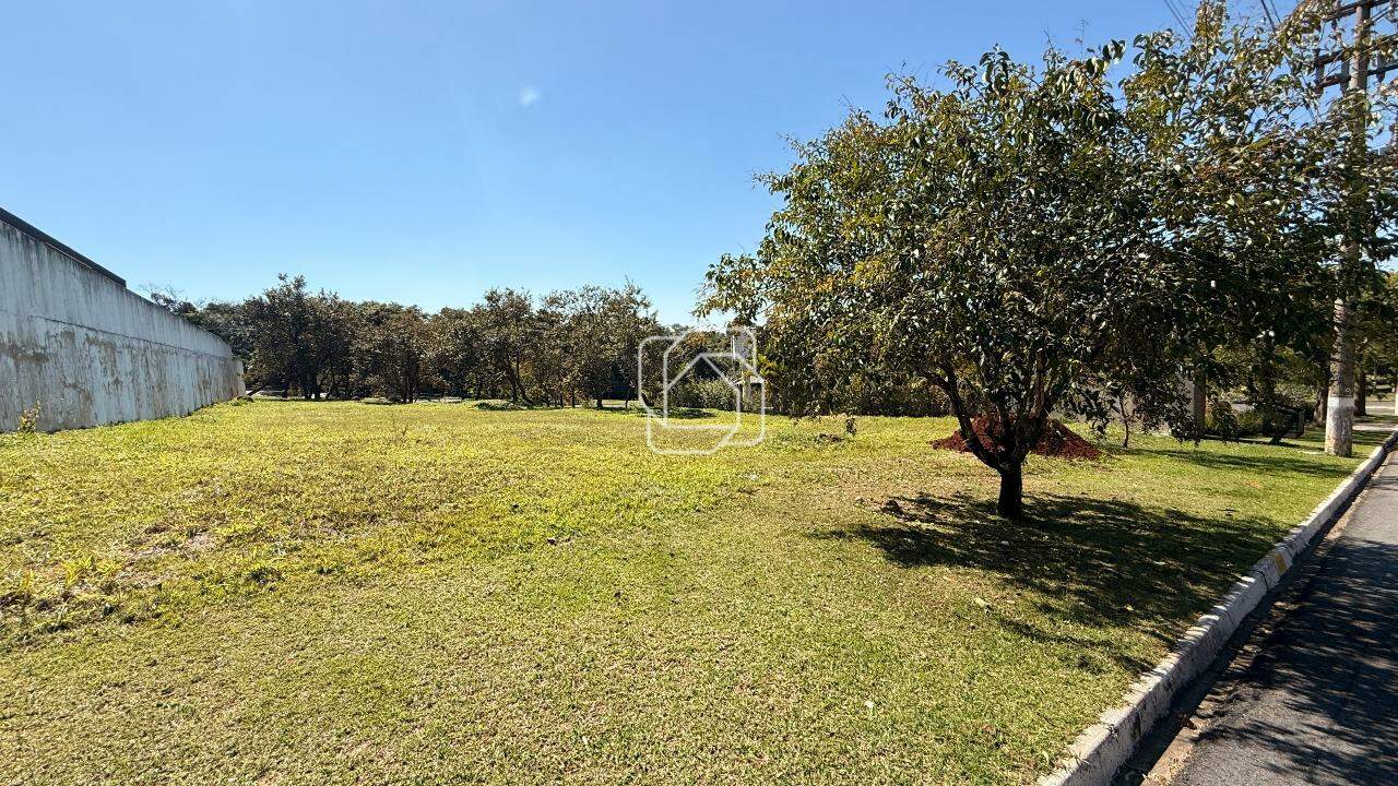 Terreno à venda em Itu - SP - Parque Village Castelo: Visão geral do terreno