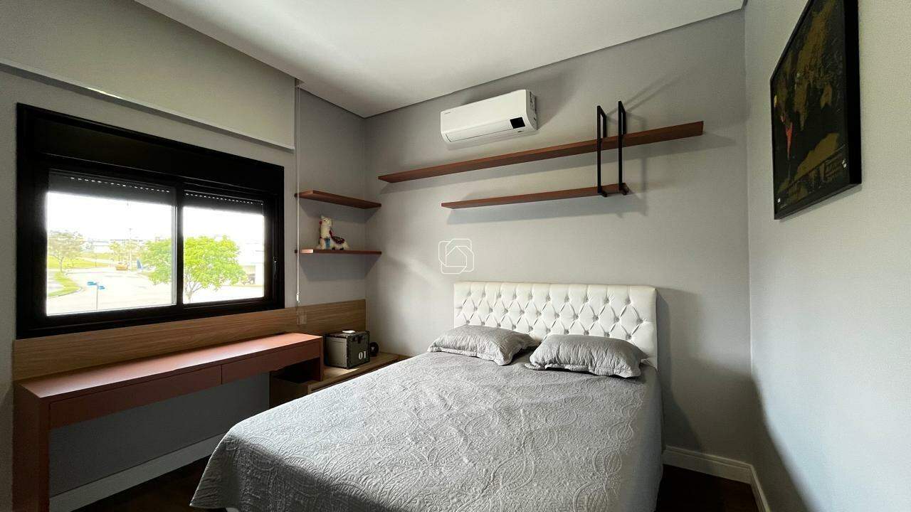 Casa de Condomínio para aluguel em Salto - SP - Residencial Central Parque: Suíte