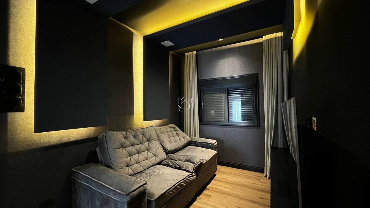 Casa de Condomínio para aluguel em Salto - SP - Residencial Central Parque: Sala de TV