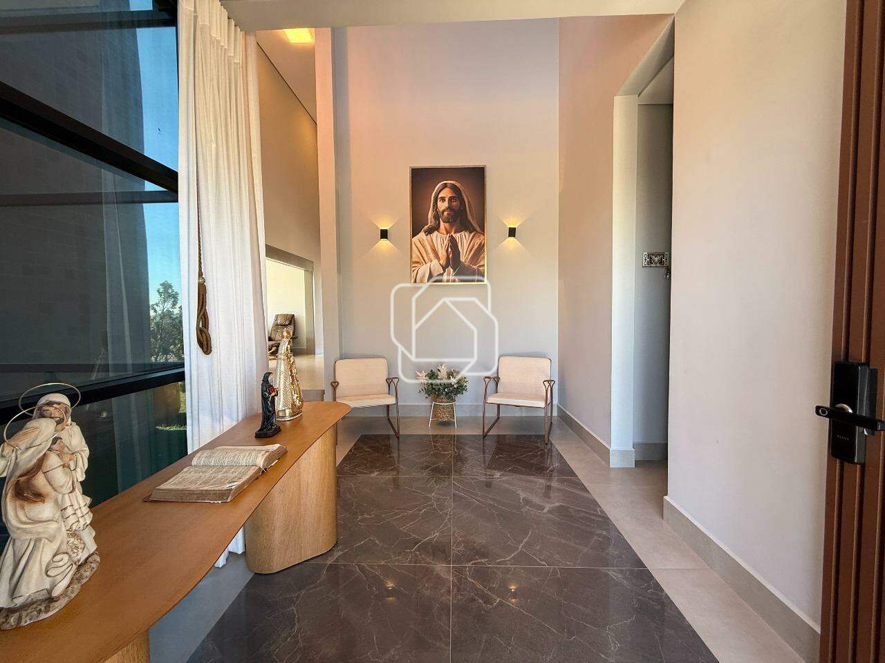 Casa para aluguel em Indaiatuba - SP - Reserva Petrus: Hall de entrada