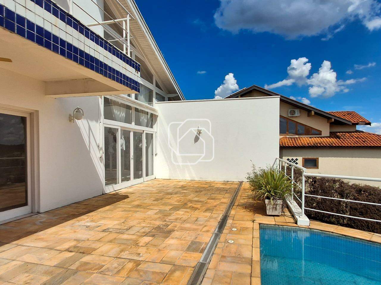 Casa de Condomínio à venda em Itu - SP - Condomínio Campos de Santo Antônio: Área externa