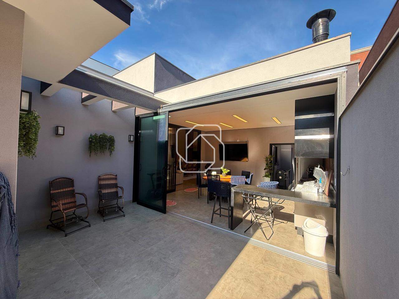 Casa à venda em Salto - SP - Residencial Costa das Areias II: Área gourmet