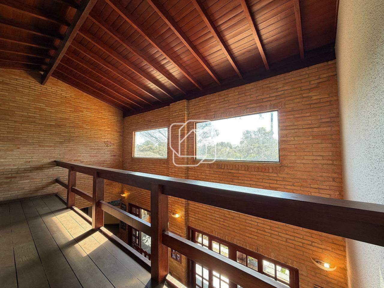 Casa de Condomínio à venda em Indaiatuba - SP - Vale das Laranjeiras: Mezanino