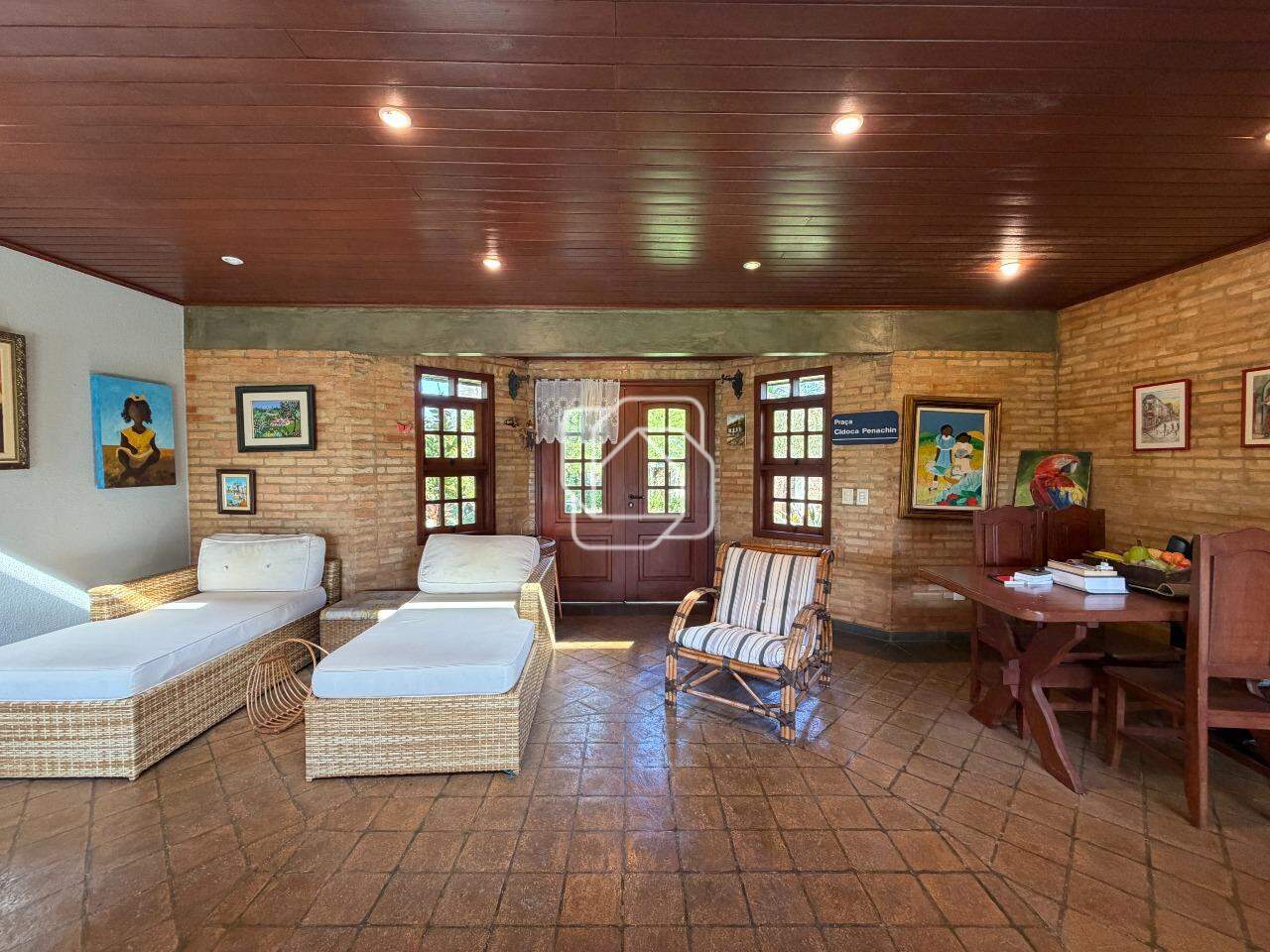 Casa de Condomínio à venda em Indaiatuba - SP - Vale das Laranjeiras: Sala de estar