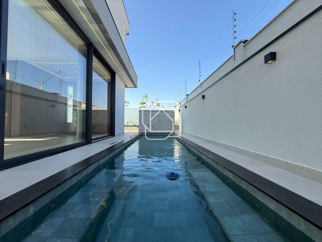Casa de Condomínio à venda em Indaiatuba - SP - Jardim Villa Sapezal: Área da piscina
