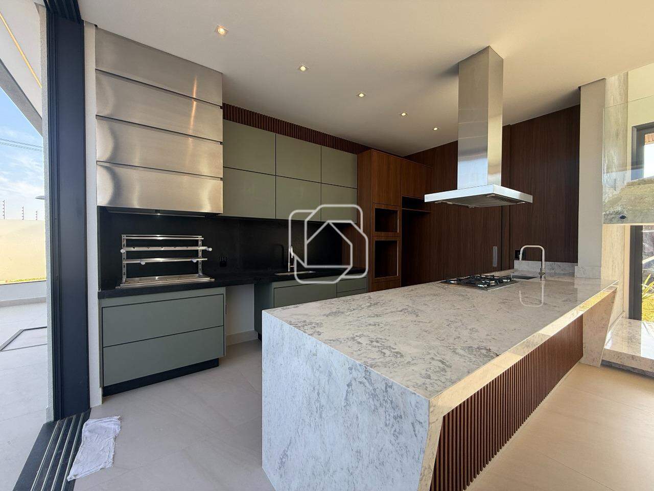 Casa de Condomínio à venda em Indaiatuba - SP - Jardim Villa Sapezal: Cozinha integrada