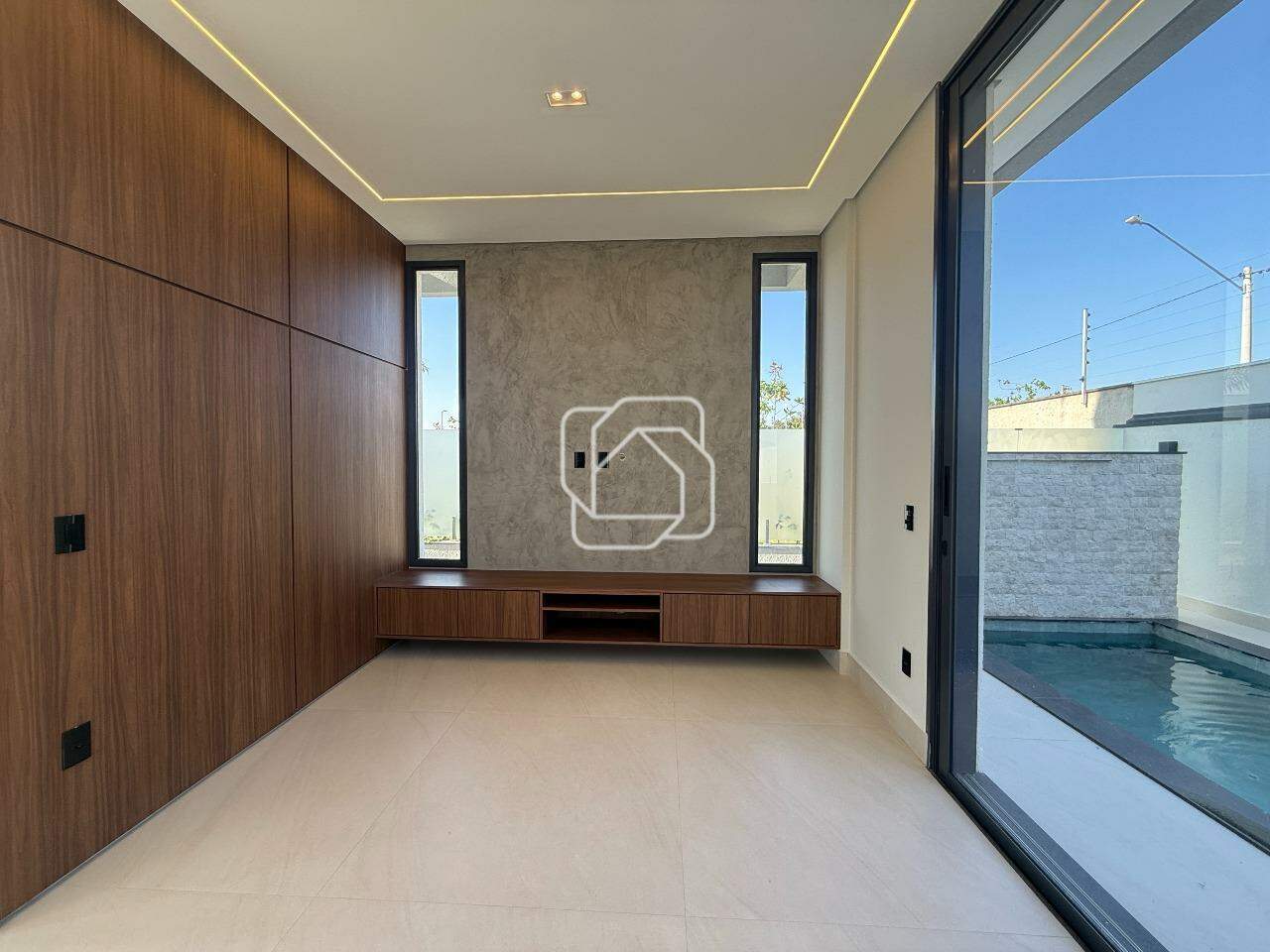 Casa de Condomínio à venda em Indaiatuba - SP - Jardim Villa Sapezal: Sala de estar