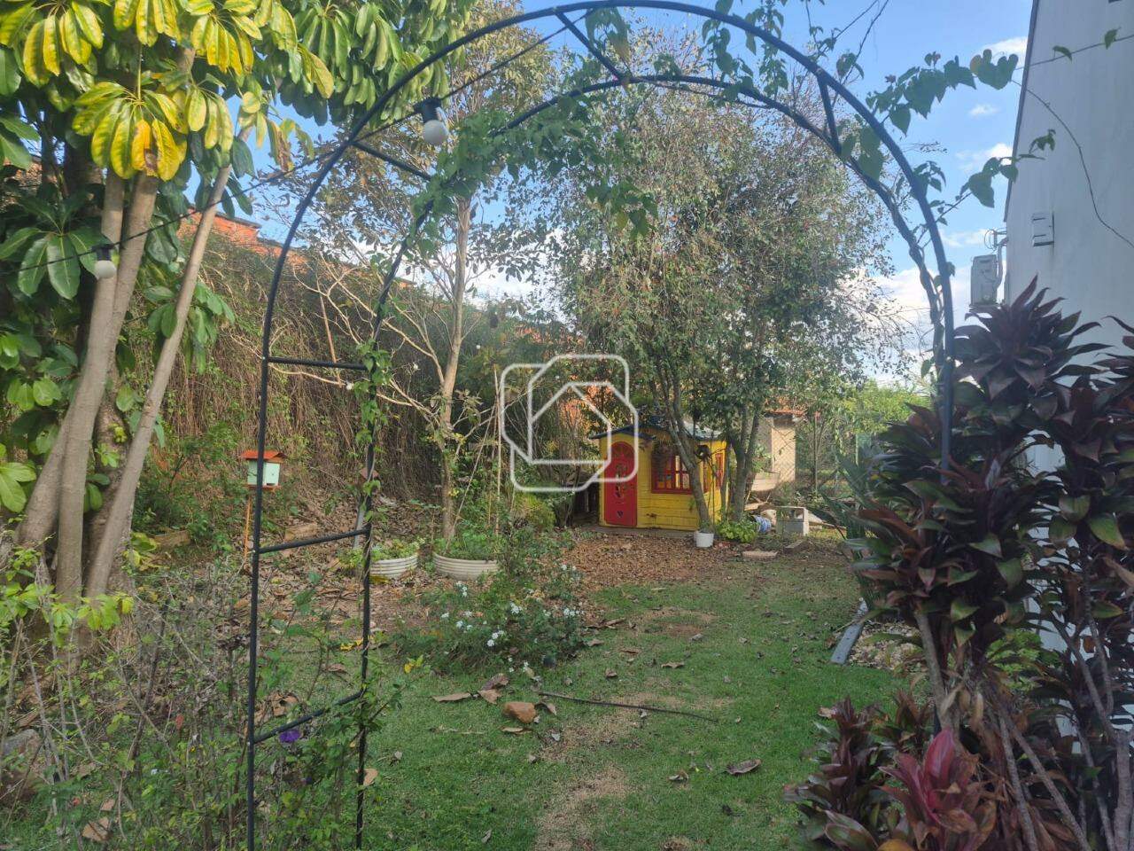 Casa de Condomínio à venda em Salto - SP - Terras de Mont Serrat: Área externa