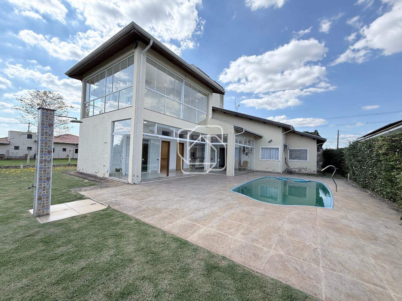 Casa de Condomínio à venda em Salto - SP - Residencial Primavera II: Área da piscina