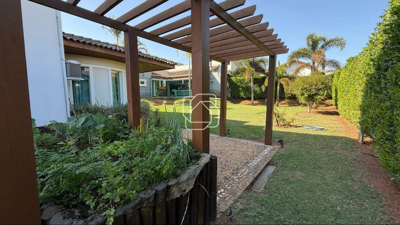 Casa de Condomínio à venda em Salto - SP - Terras de Mont Serrat: Área externa