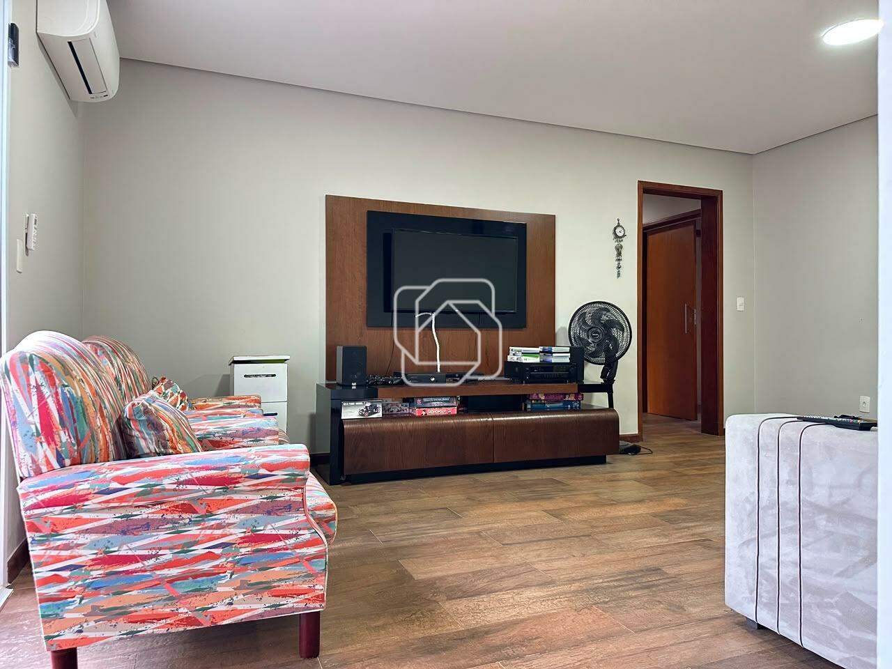 Casa de Condomínio à venda em Itu - SP - Condomínio Xapada Parque Ytu: Sala de estar