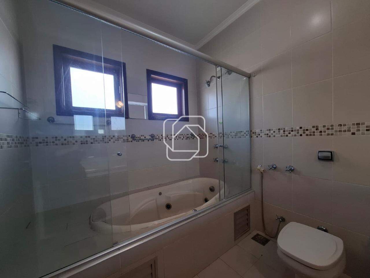 Casa de Condomínio à venda em Indaiatuba - SP - Villa Borghese: Banheiro