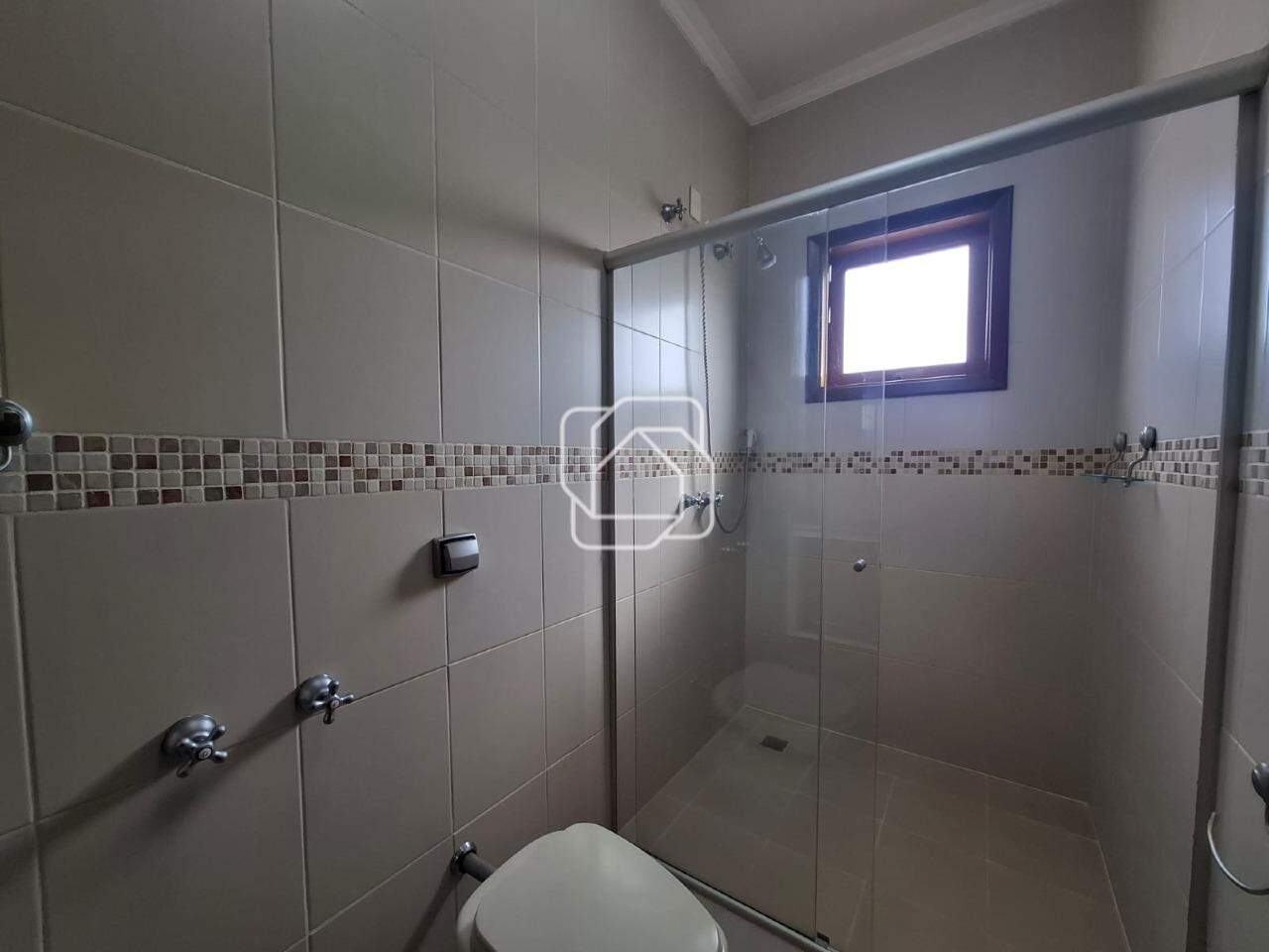 Casa de Condomínio à venda em Indaiatuba - SP - Villa Borghese: Banheiro