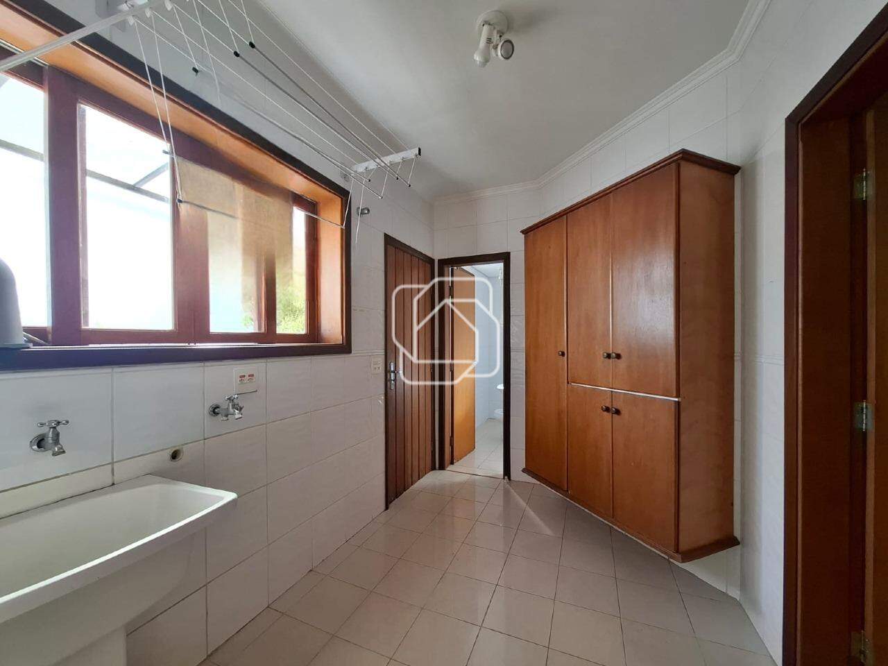 Casa de Condomínio à venda em Indaiatuba - SP - Villa Borghese: Lavanderia