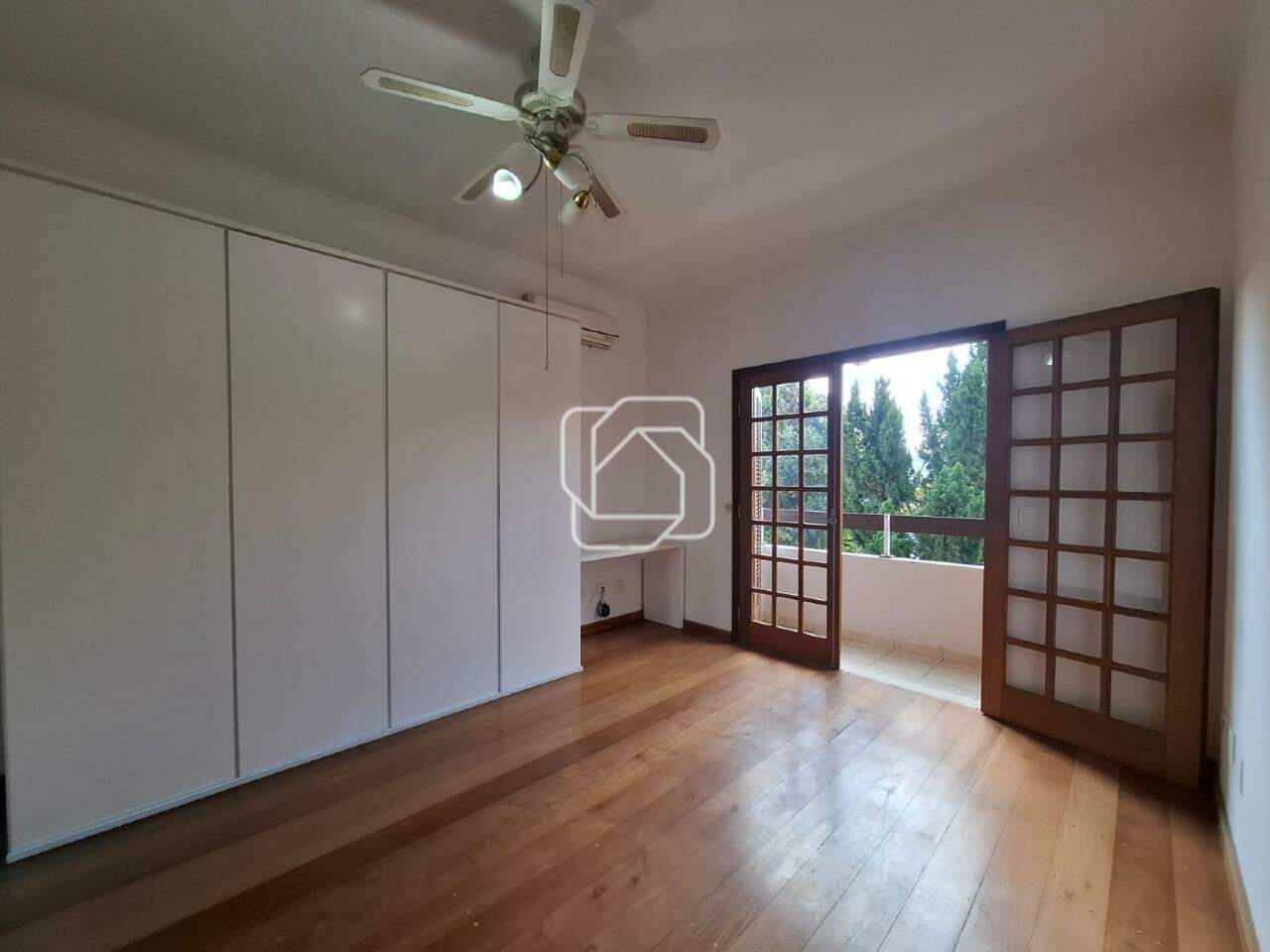 Casa de Condomínio à venda em Indaiatuba - SP - Villa Borghese: Dormitório