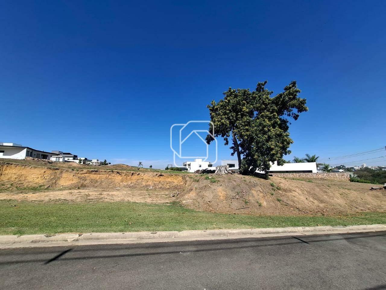 Terreno à venda em Indaiatuba - SP - Jardins do Golfe Residencial Indaiatuba: Visão geral do terreno
