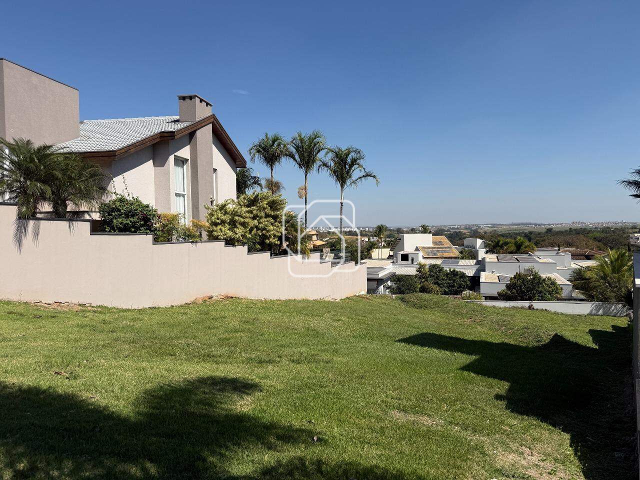 Terreno à venda em Indaiatuba - SP - Jardim Vila Paradiso: Visão geral do terreno