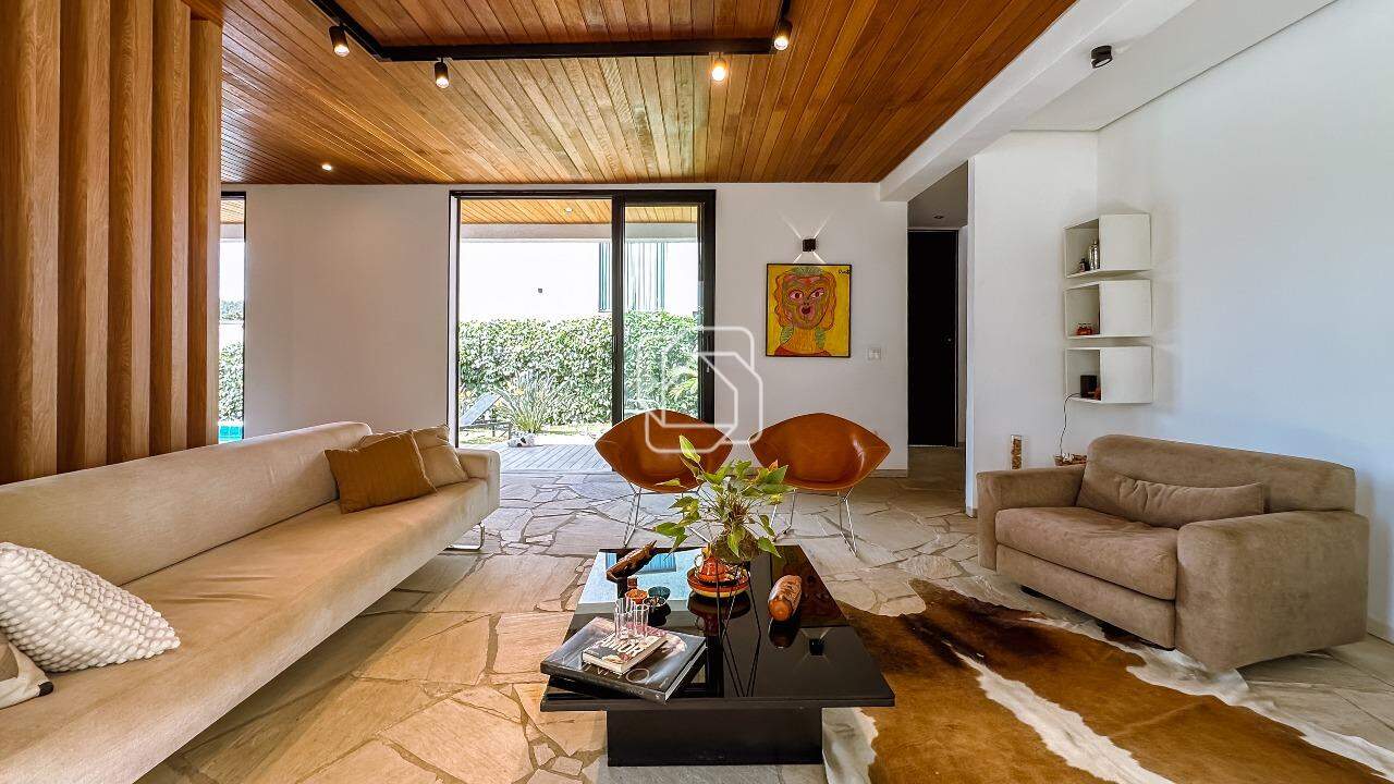 Casa de Condomínio à venda em Indaiatuba - SP - Parque Villa dos Pinheiros: Sala de estar