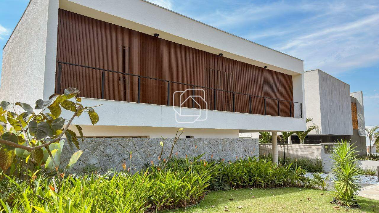 Casa de Condomínio à venda em Indaiatuba - SP - Parque Villa dos Pinheiros: Fachada