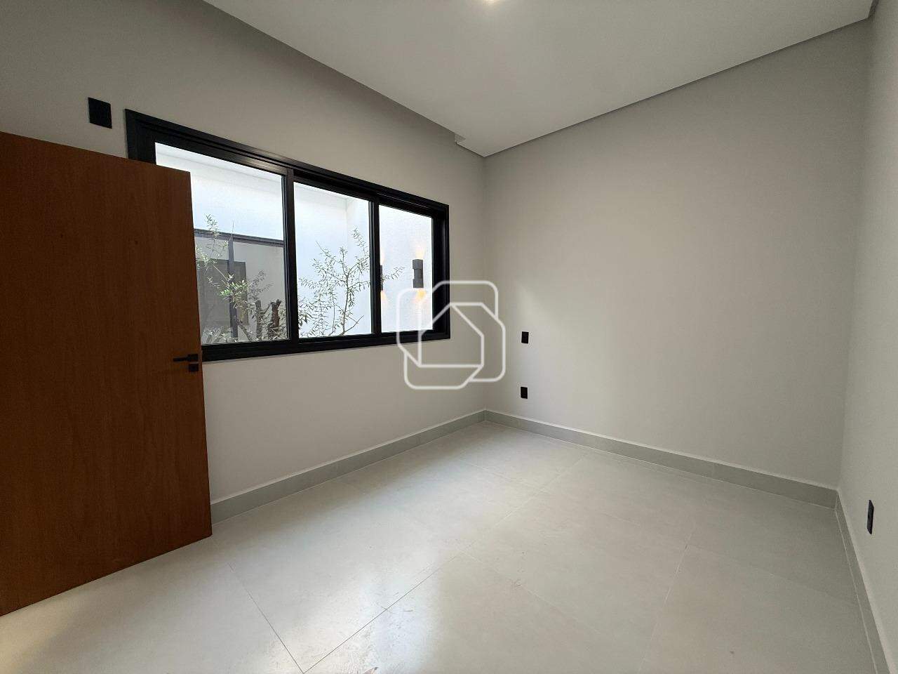 Casa de Condomínio à venda em Indaiatuba - SP - Jardim Villa Sapezal: Dormitório