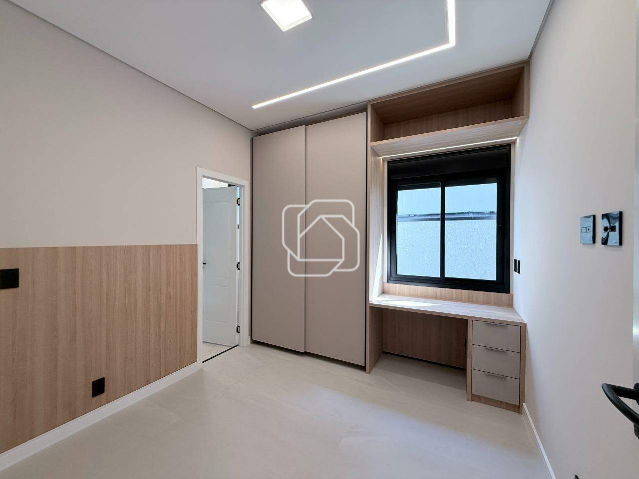 Casa de Condomínio à venda em Salto - SP - Residencial Lagos D’Icaraí: Quarto