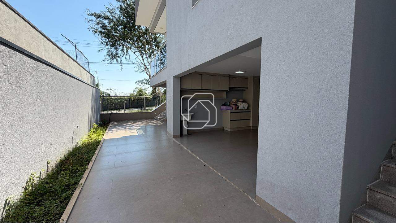 Casa de Condomínio à venda em Salto - SP - Reserva Central Parque: Área externa