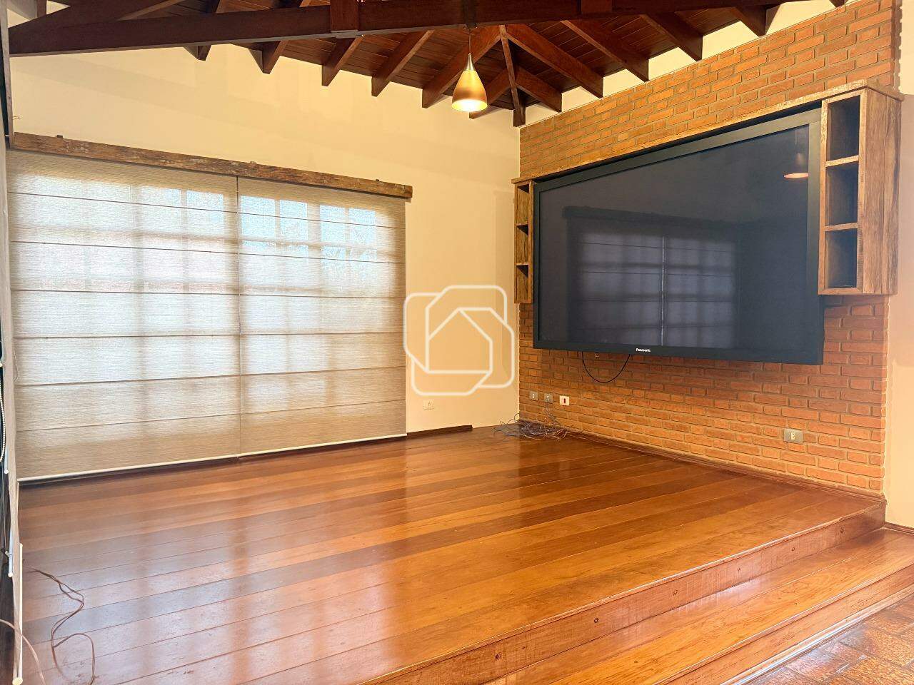 Casa de Condomínio à venda em Itu - SP - Condomínio Santa Inês: