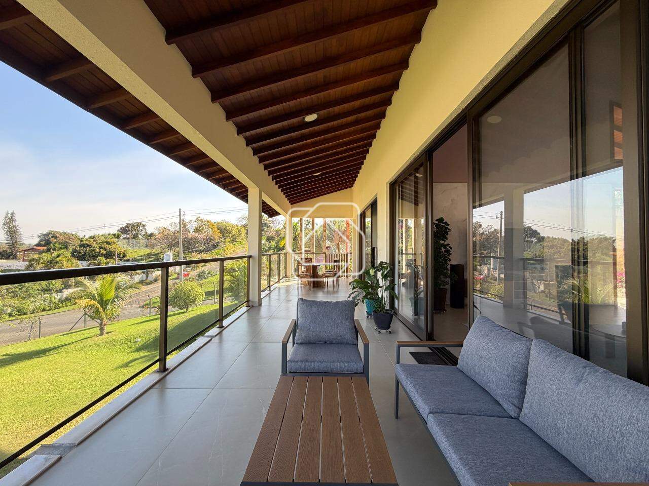 Casa de Condomínio à venda em Indaiatuba - SP - Vale das Laranjeiras: Varanda