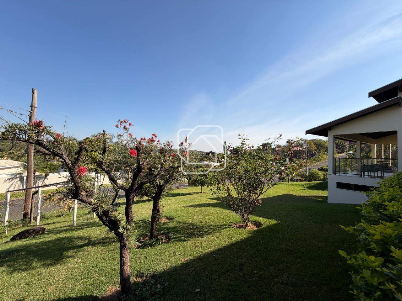Casa de Condomínio à venda em Indaiatuba - SP - Vale das Laranjeiras: Área externa