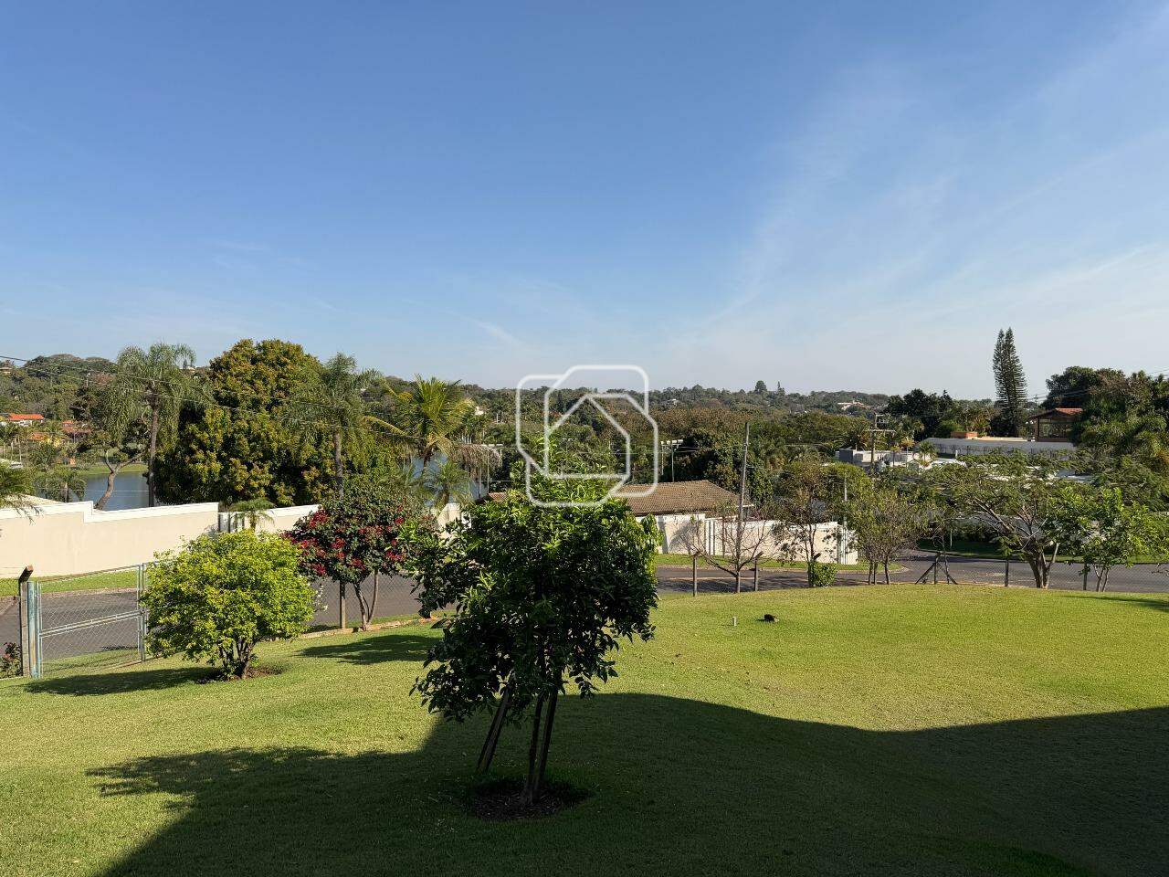 Casa de Condomínio à venda em Indaiatuba - SP - Vale das Laranjeiras: Área externa