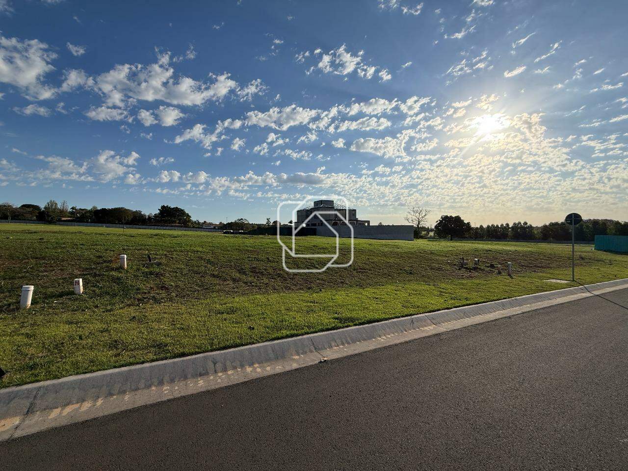 Terreno à venda em Indaiatuba - SP - Jardim Residencial Reserva Itanhangá: Visão geral do terreno