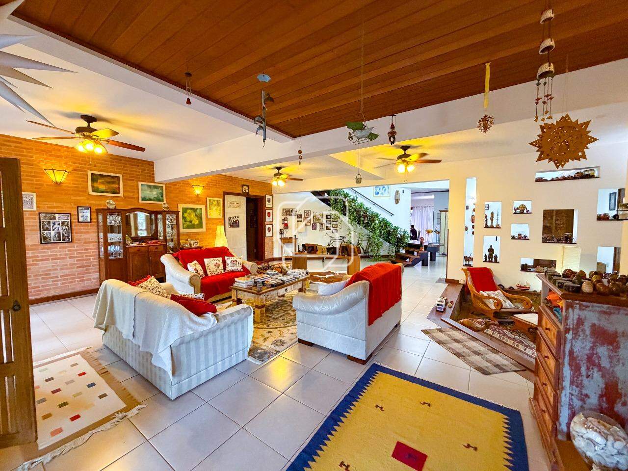Casa de Condomínio à venda em Salto - SP - Condomínio Monte Belo: