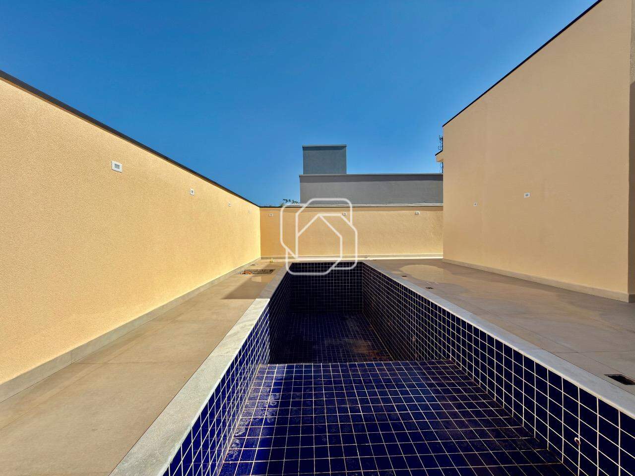 Casa de Condomínio à venda em Itu - SP - Condomínio Residencial Mont Blanc: Área da piscina