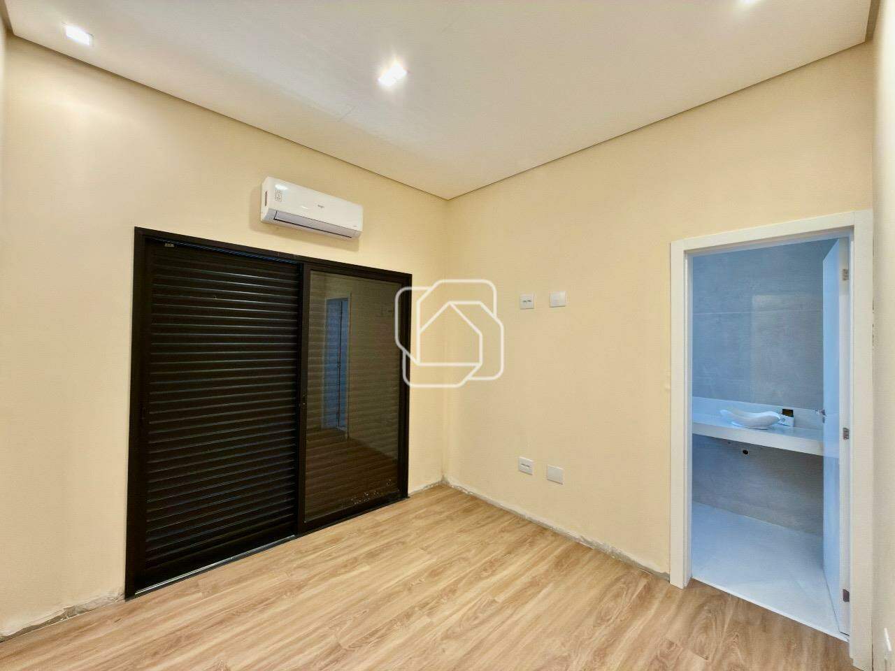 Casa de Condomínio à venda em Itu - SP - Condomínio Residencial Mont Blanc: Dormitório