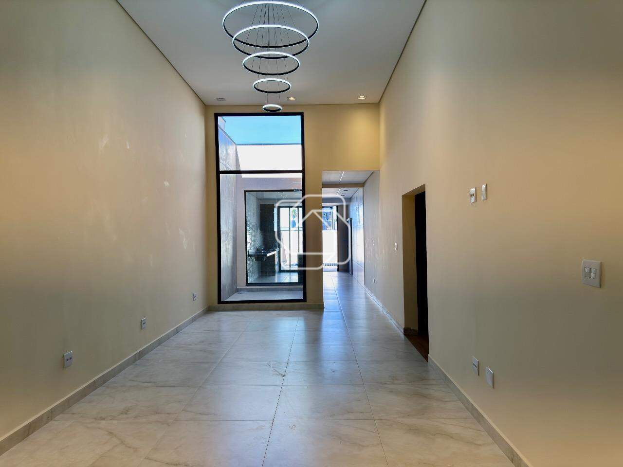 Casa de Condomínio à venda em Itu - SP - Condomínio Residencial Mont Blanc: Sala de estar