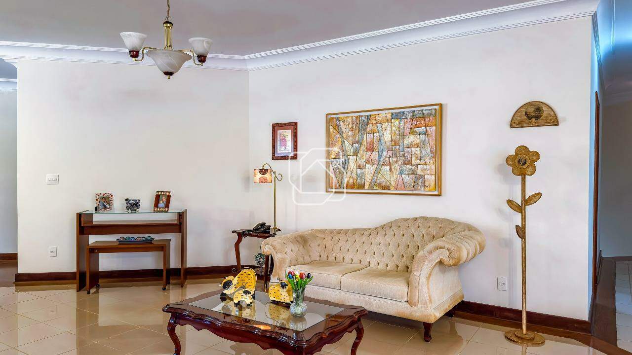 Casa de Condomínio à venda em Itu - SP - Condomínio Campos de Santo Antônio: Sala de estar