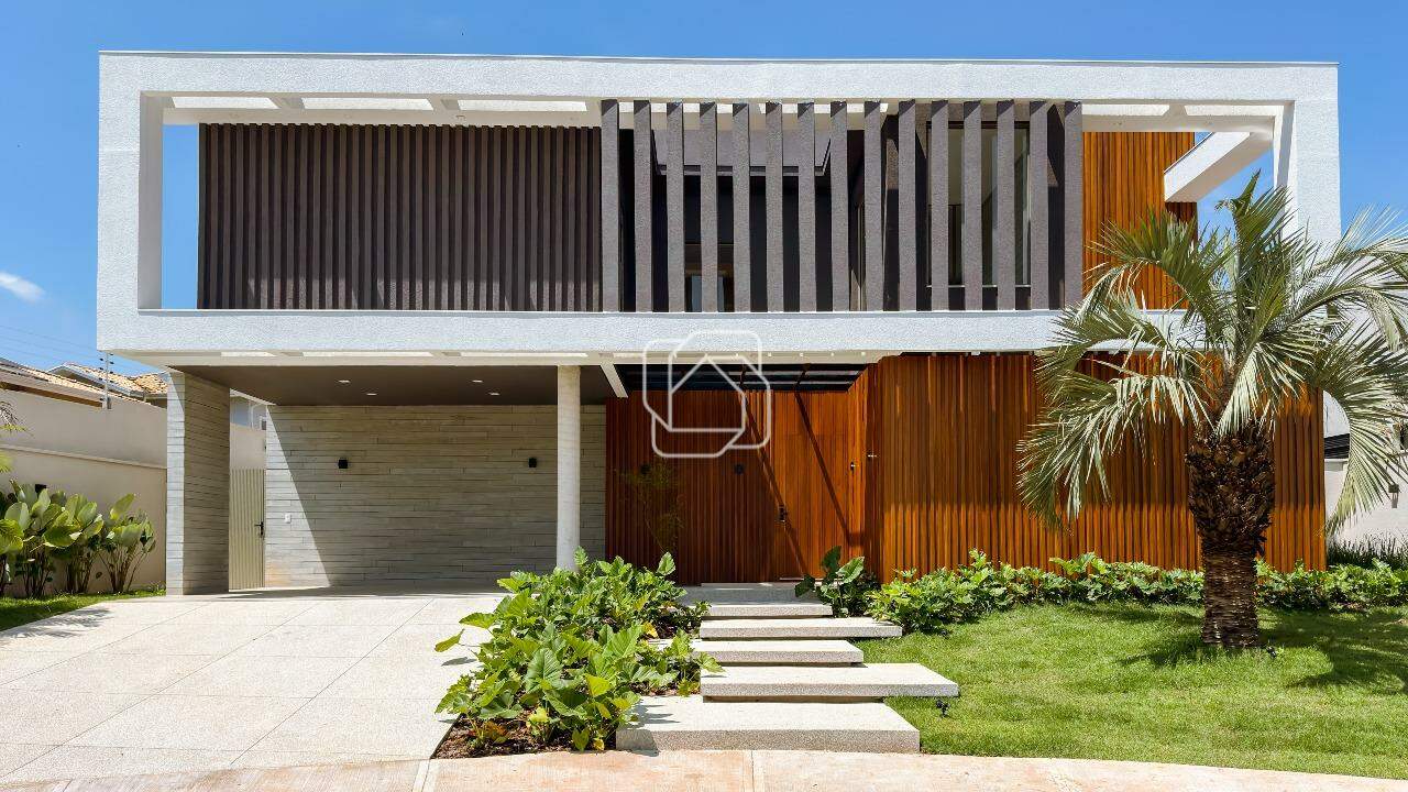Casa de Condomínio à venda em Indaiatuba - SP - Parque Villa dos Pinheiros: Fachada