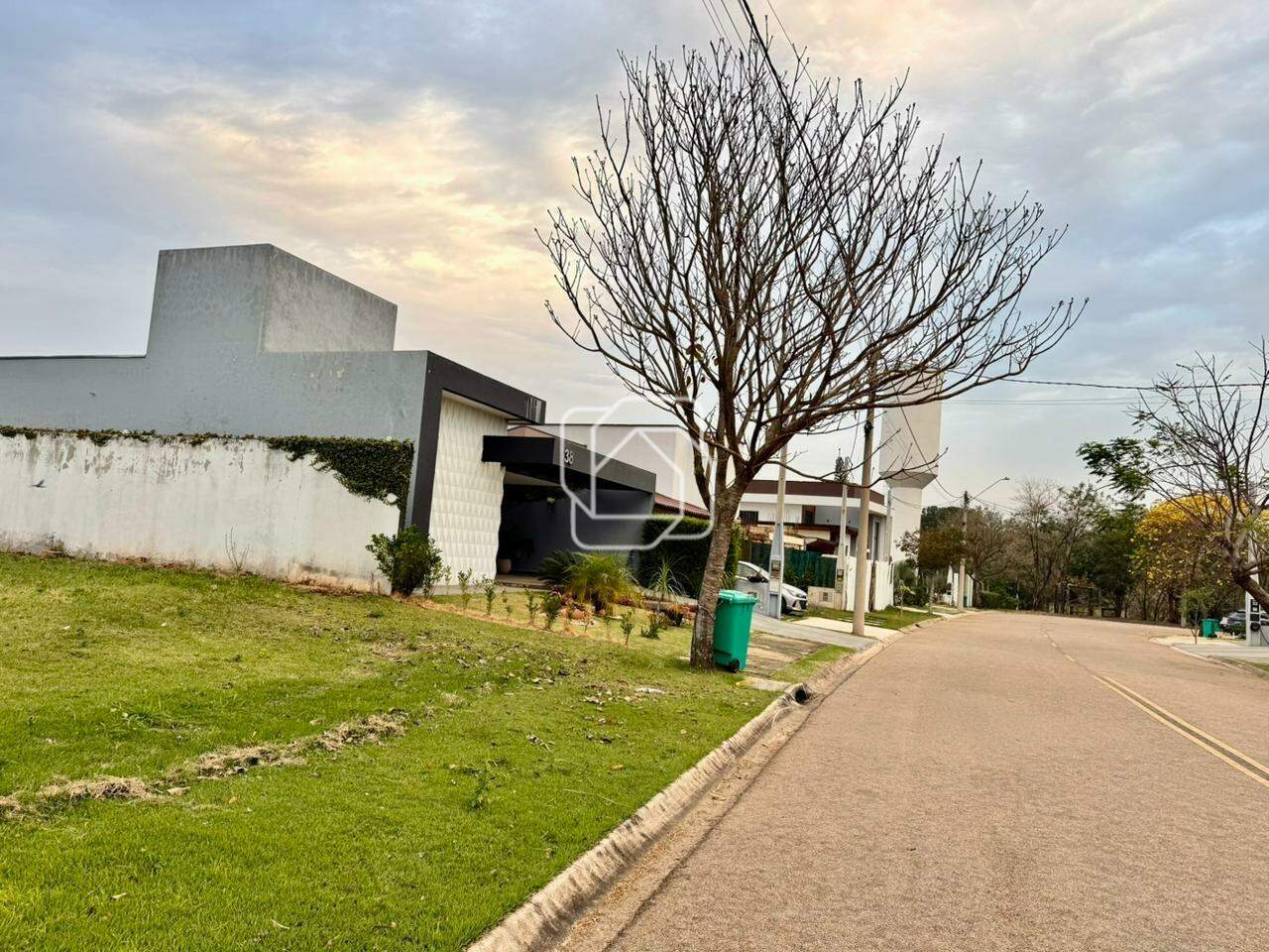 Terreno à venda em Itu - SP - Condomínio UNA: Visão ampla do terreno