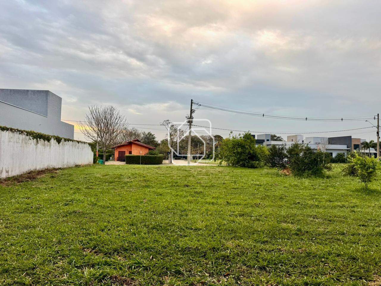 Terreno à venda em Itu - SP - Condomínio UNA: Visão ampla do terreno